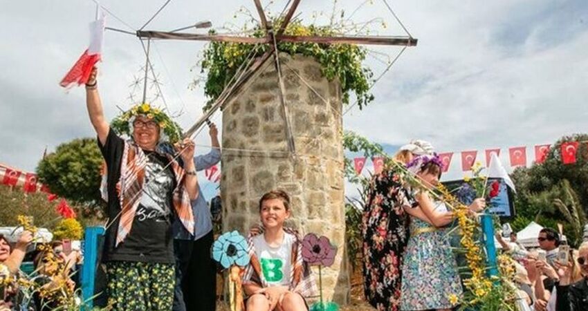 Urla Enginar Ve Alaçatı Ot Festivali (2 Festival - 1 Gün)